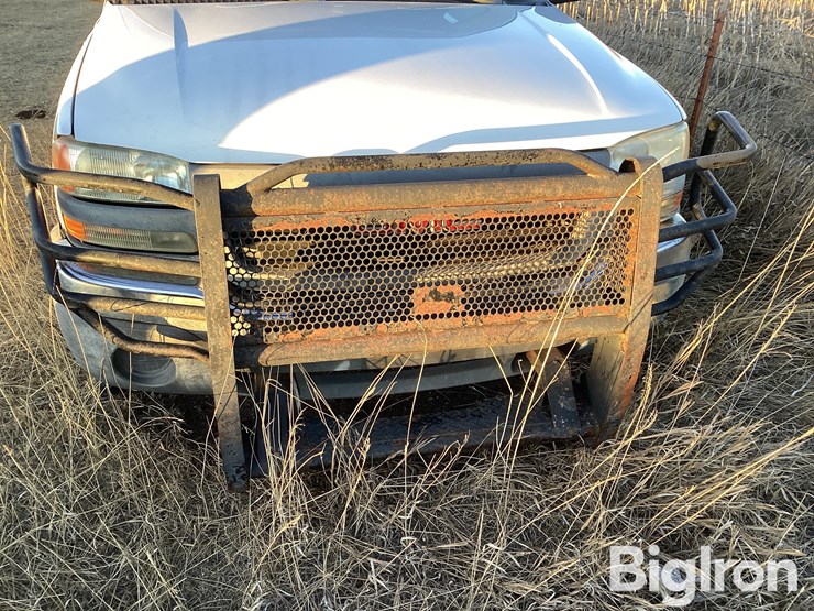 2006-gmc-sierra-1500-image-10