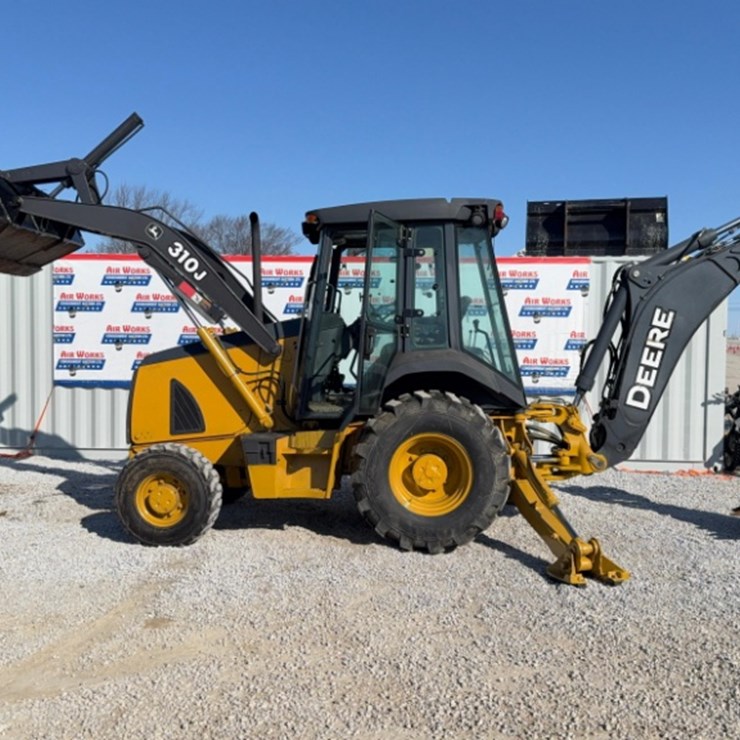 DEERE 310J