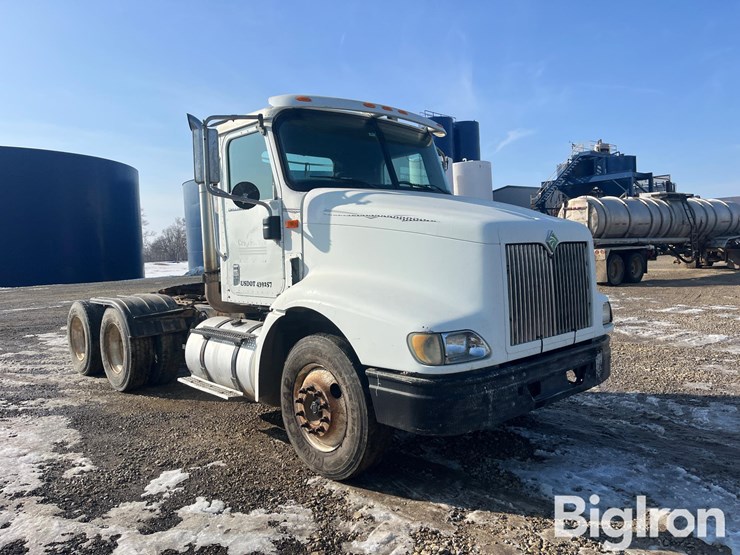 2002-international-9100-image-3