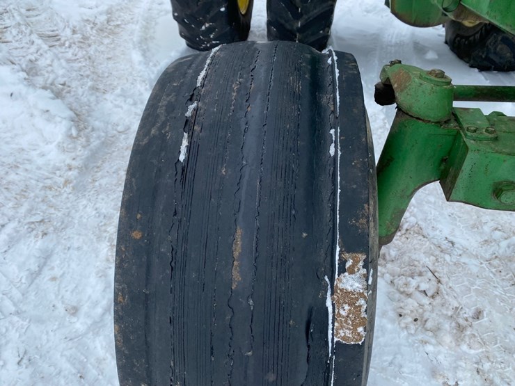 john-deere-4640-image-43