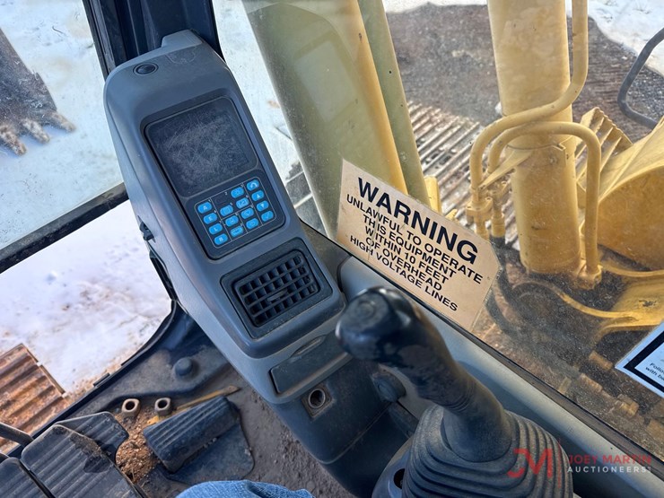 komatsu-pc200-lc-7l-image-26