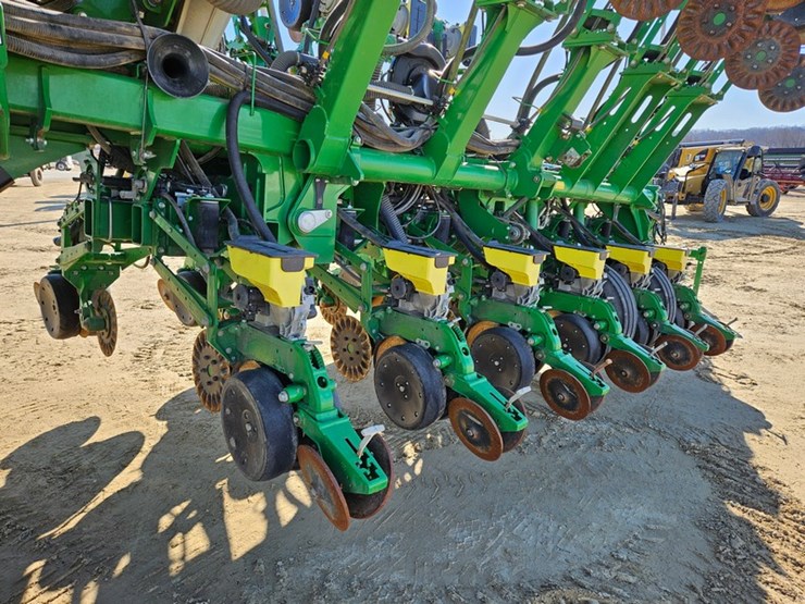 2017-john-deere-1795-image-20