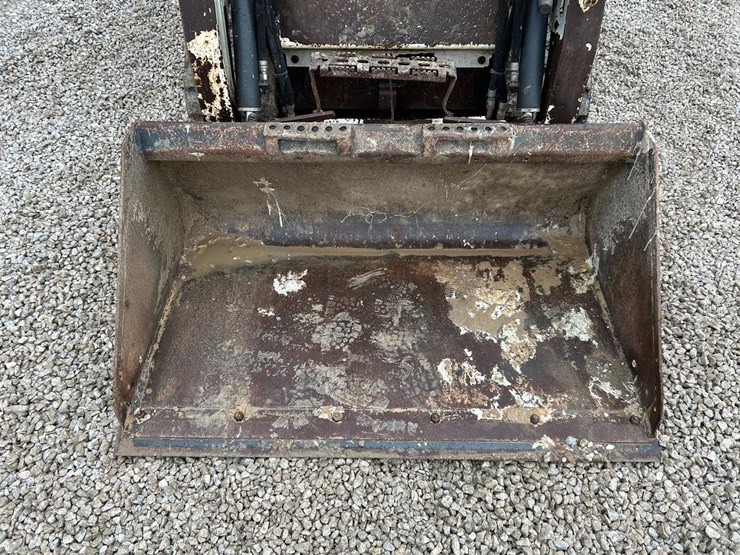 2017-bobcat-t450-image-9