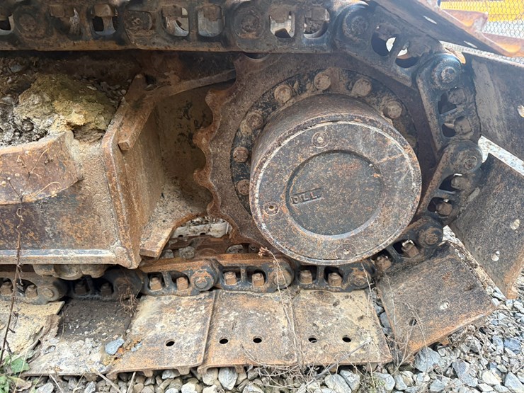 2017-komatsu-pc88mr-10-image-76