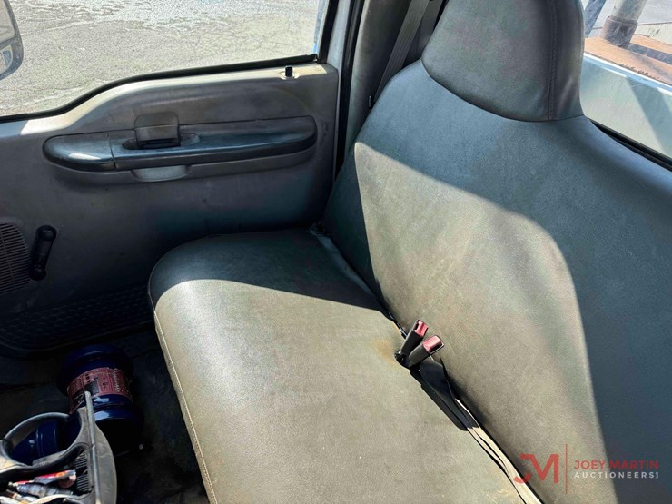 2003-ford-f250-image-25