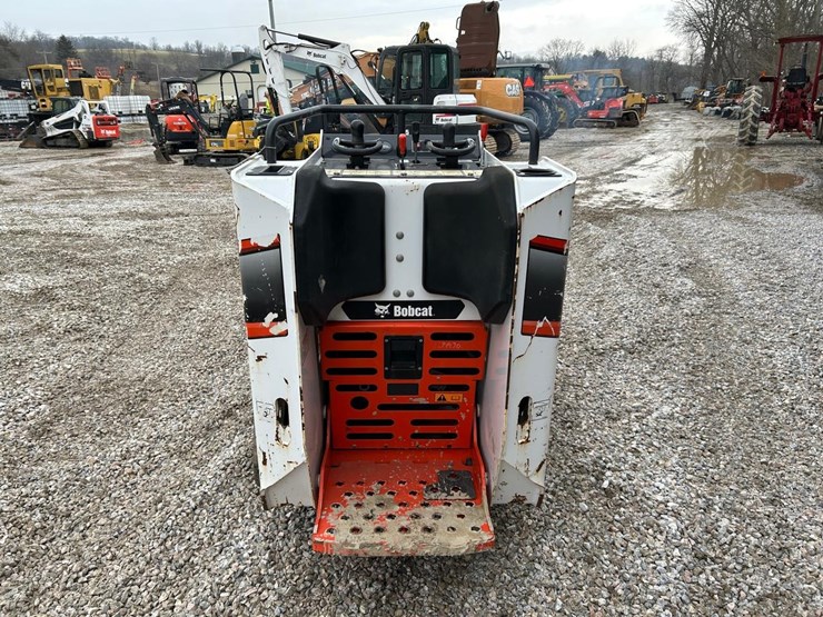 2022-bobcat-mt100-image-3