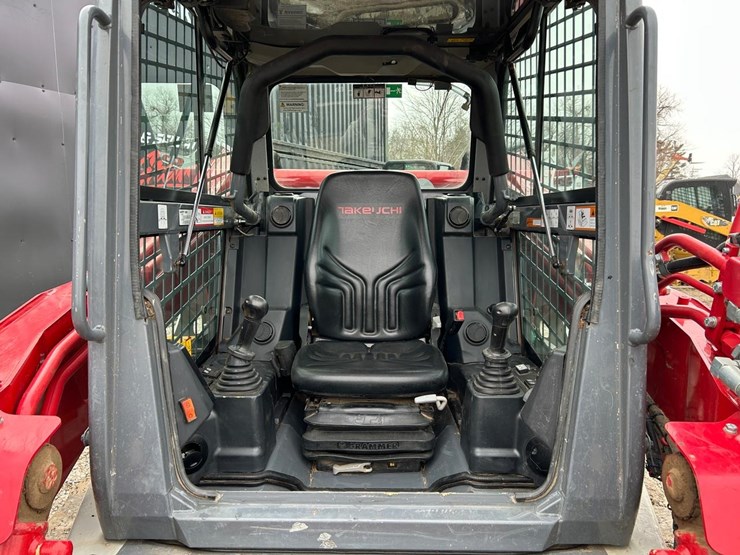 2022-takeuchi-tl12v2-image-19