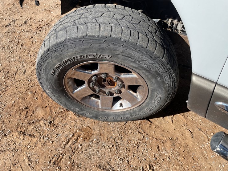 2009-dodge-2500-image-8