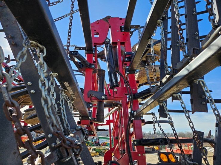 case-ih-200-image-21