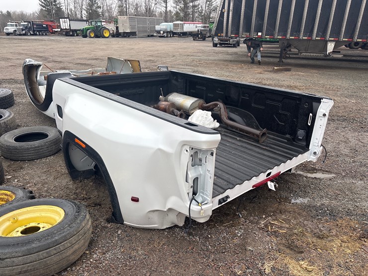 chevrolet-8-ft-image-3