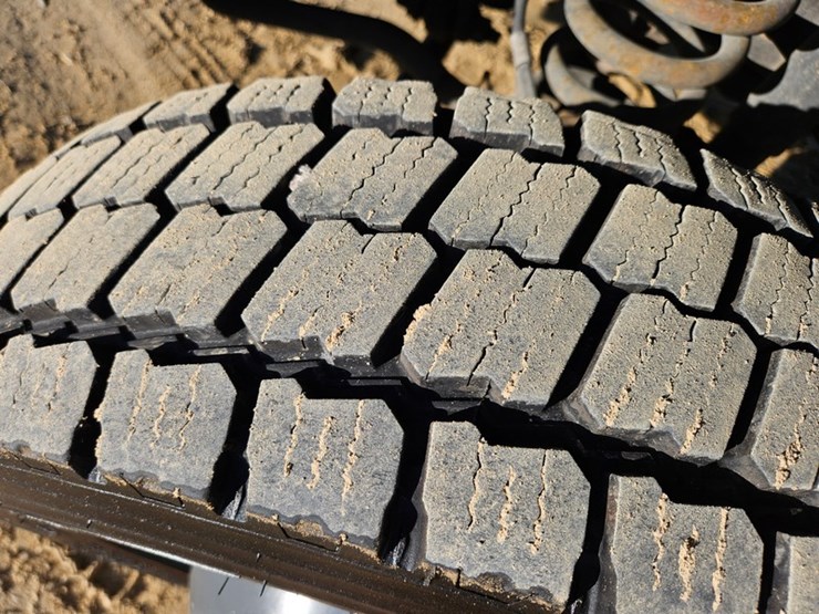 2012-ford-f550-image-54