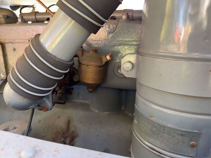 caterpillar-ten-orchard-image-13