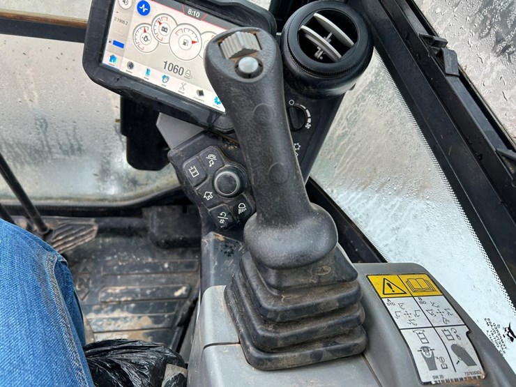 2023-bobcat-e50-image-22