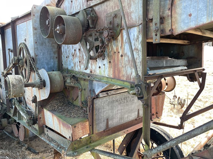 #13044-•-vintage-advance-rumely-image-24