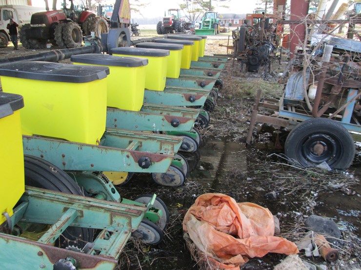 john-deere-8-image-5