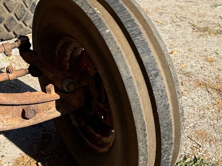 minneapolis-moline-jet-star-3-image-47