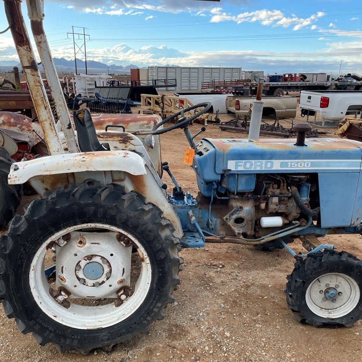 FORD TRACTOR