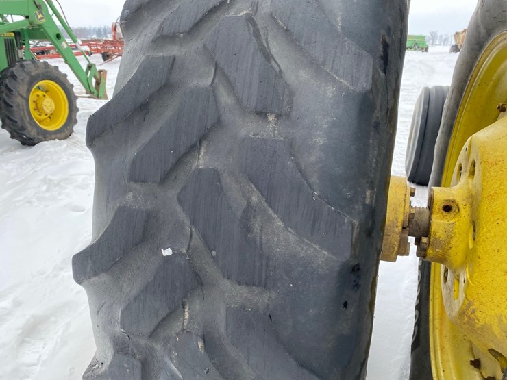 john-deere-4640-image-50