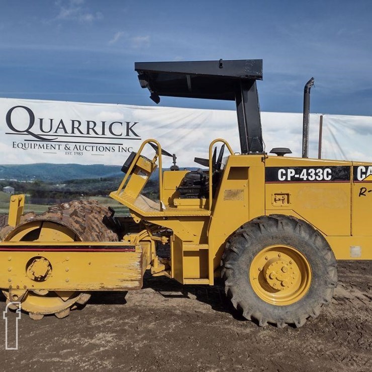 1996 CATERPILLAR CP-433C