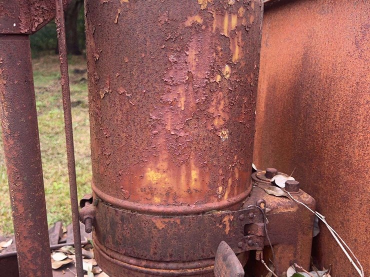 caterpillar-2-ton-crawler-image-25