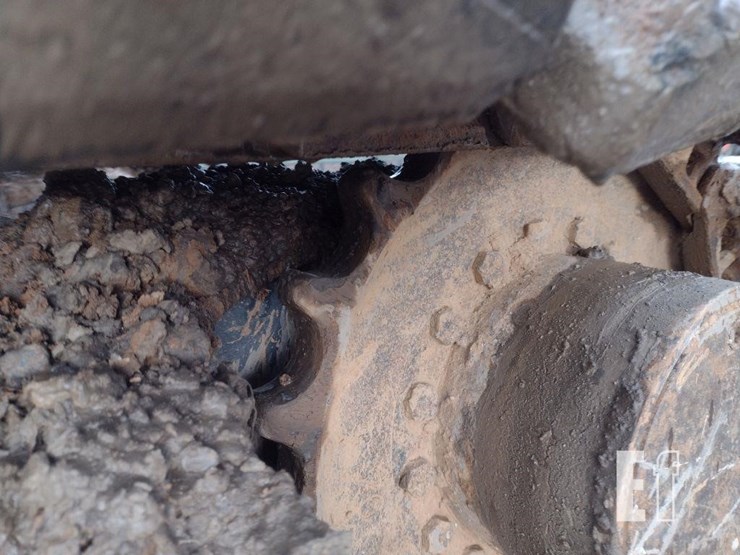 2019-deere-75g-image-26