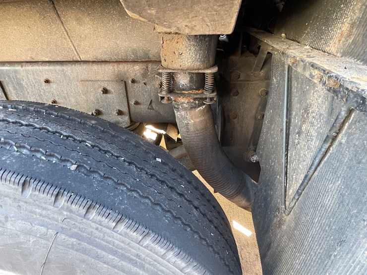 #13005-•-1999-sterling-dump-truck-(has-wi-title)-image-44