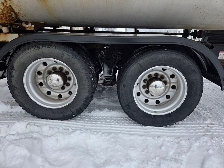 kenworth-t800-image-19