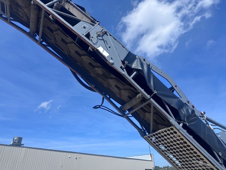 2015-wirtgen-w100i-image-27