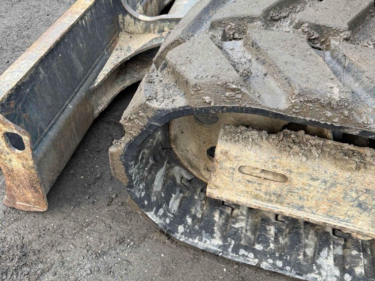 2017-komatsu-pc88mr-10-image-5