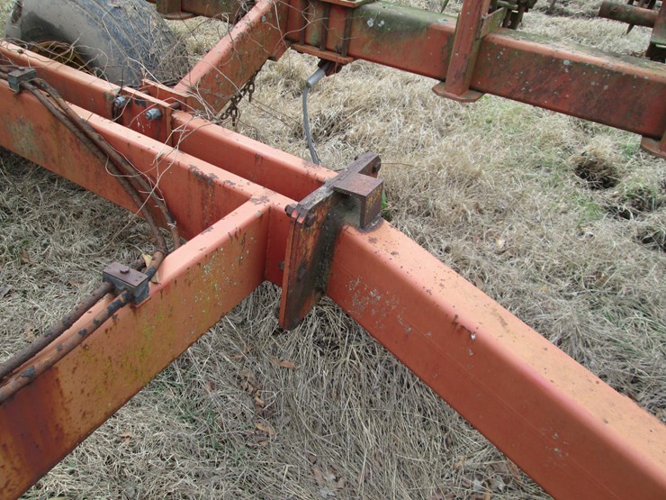 #27333-•-mcfarlane-28'-harrow-image-23