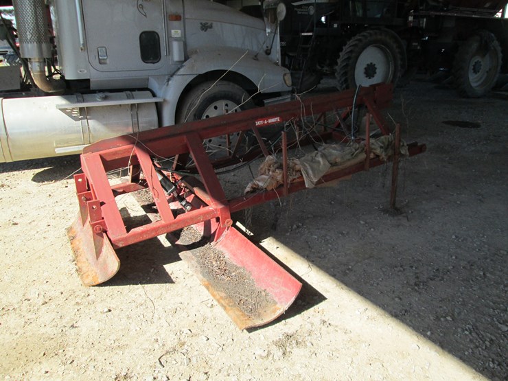 #27300-•-hula-manufacturing-gate-a-minute-image-3