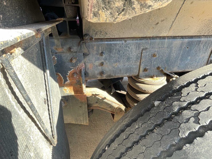 #13005-•-1999-sterling-dump-truck-(has-wi-title)-image-38