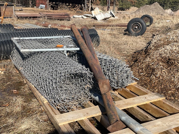 #13079-•-chain-link-fencing-image-1