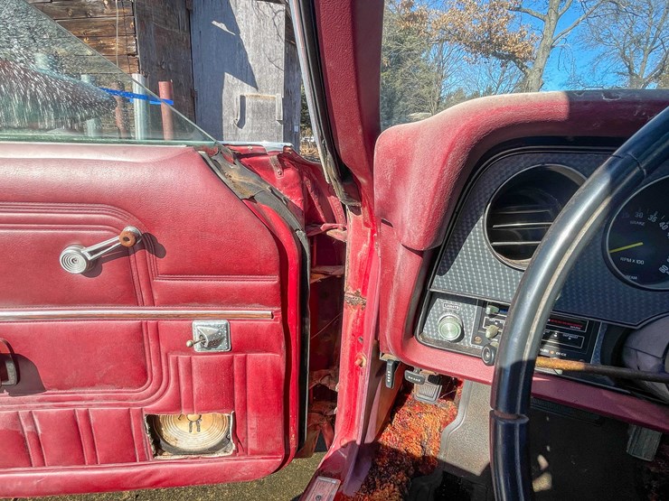 #13066-•-1977-ford-ltdll-(no-title)-image-38