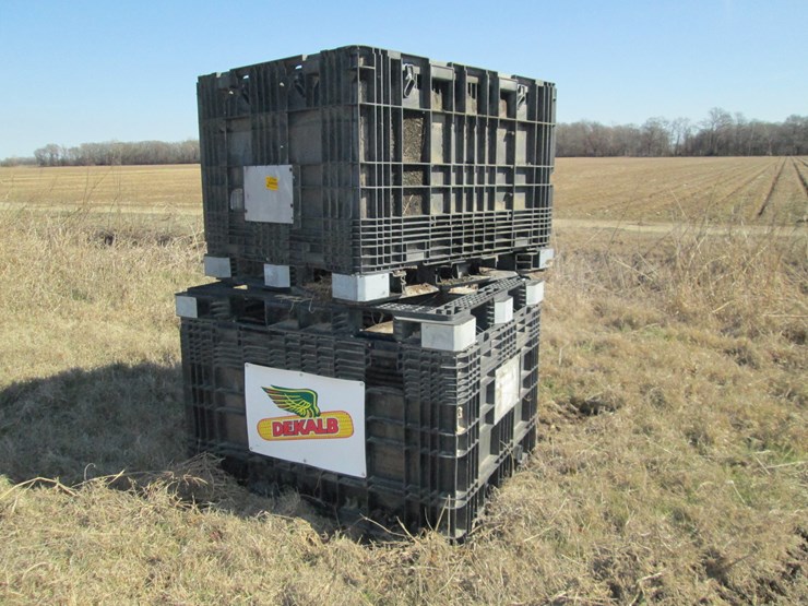 #27294-•-lot-of-(2)-plastic-totes-image-1