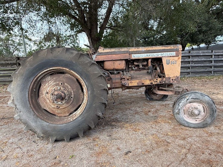 minneapolis-moline-u302-image-2