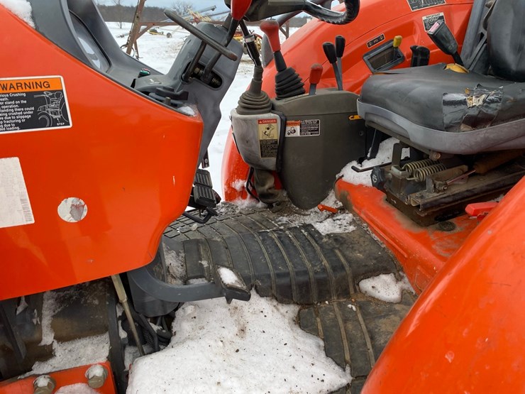 kubota-m7040-image-41