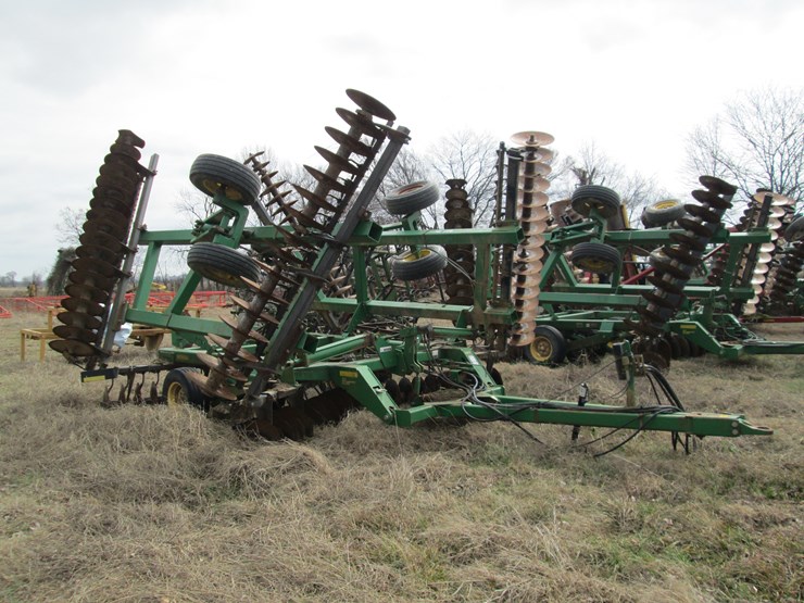 john-deere-637-image-2