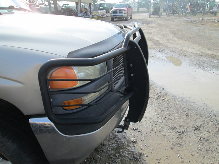 2002-gmc-1500-image-14