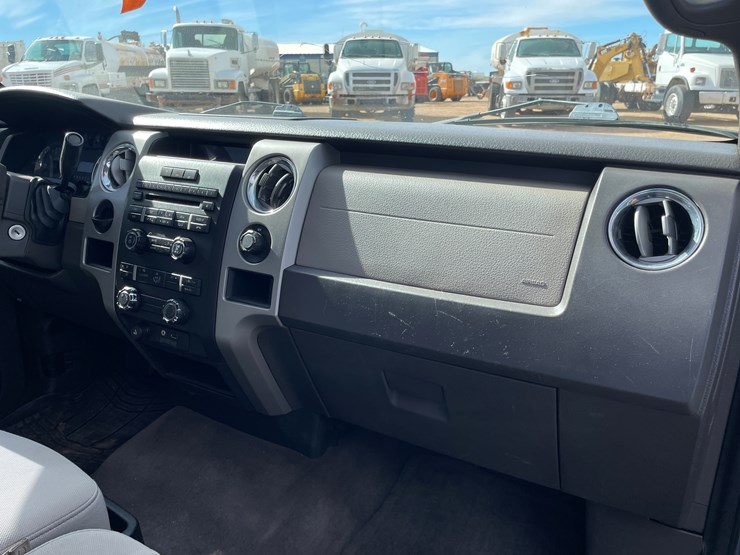 2010-ford-f150-image-38