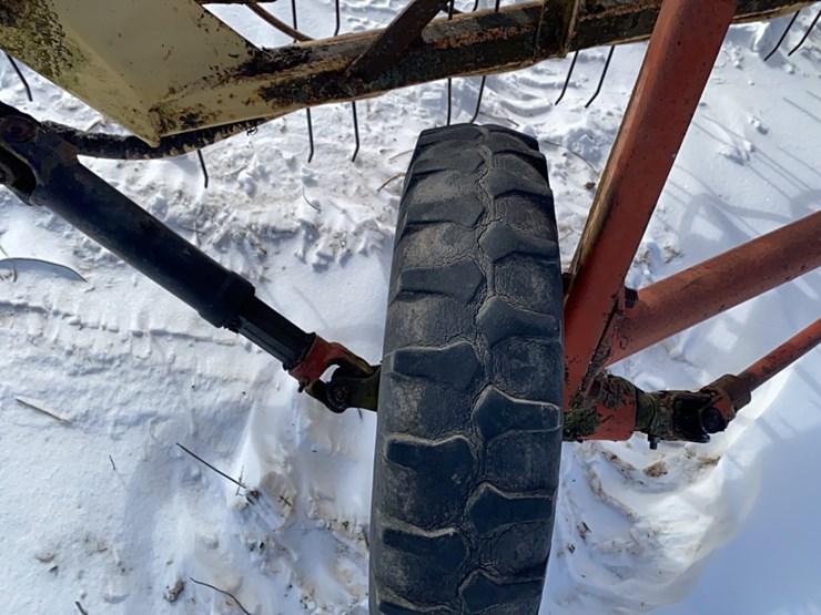 new-holland-256-image-19