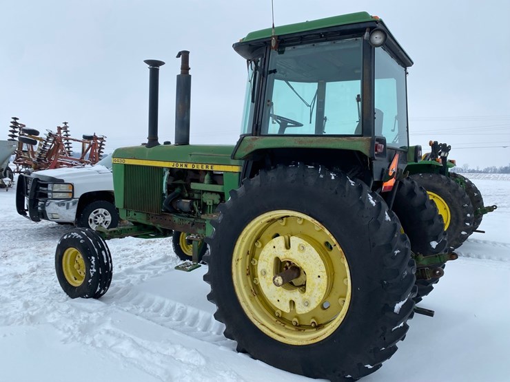 john-deere-4430-image-5