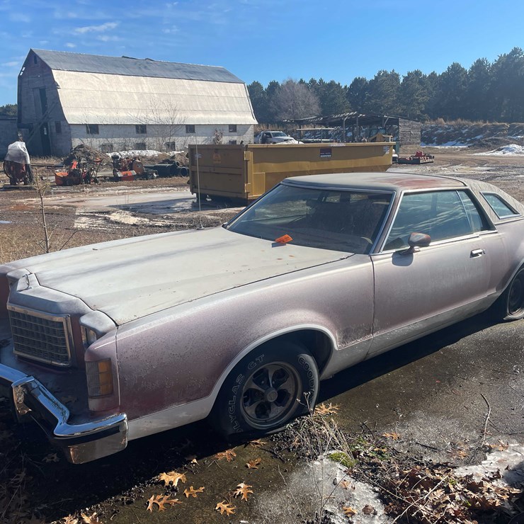 #13066 • 1977 Ford LTDll (No Title)
