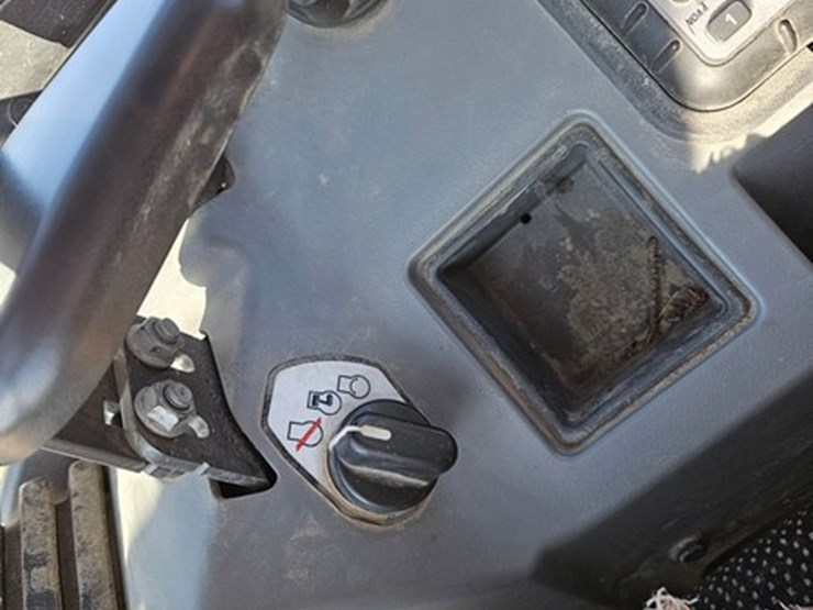 bobcat-e35i-image-30