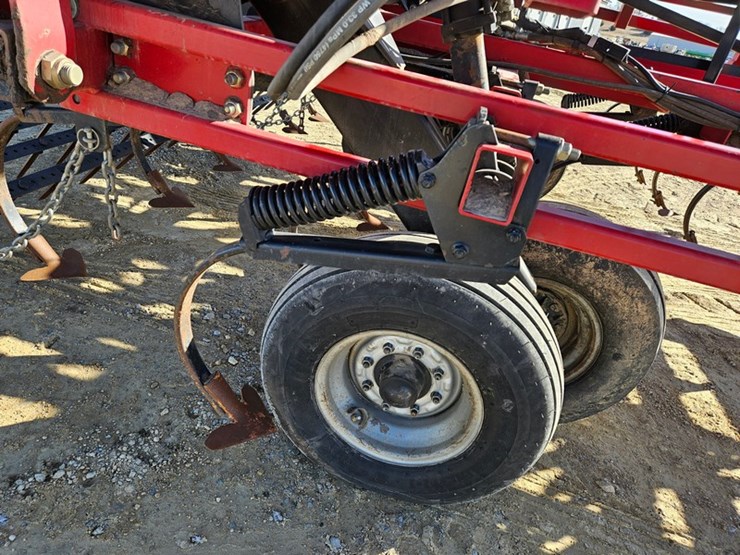 case-ih-200-image-31