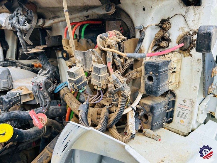 2012-international-durastar-4300-image-25