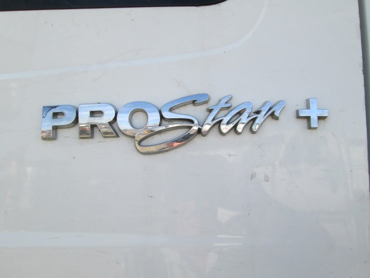 2017-international-prostar-image-23