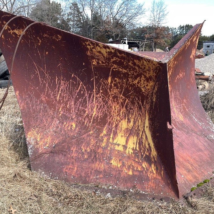 #13043 • V-Blade Snow Plow And Cables