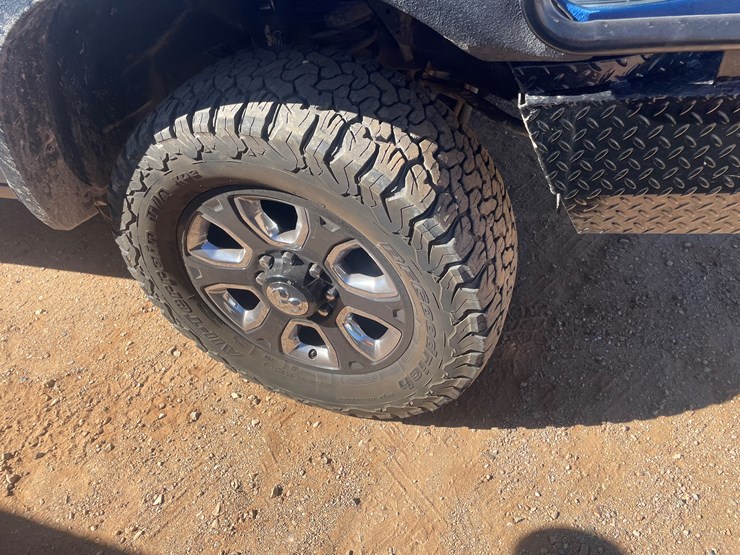 2018-dodge-2500-image-15