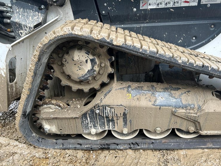 2022-bobcat-t66-image-13